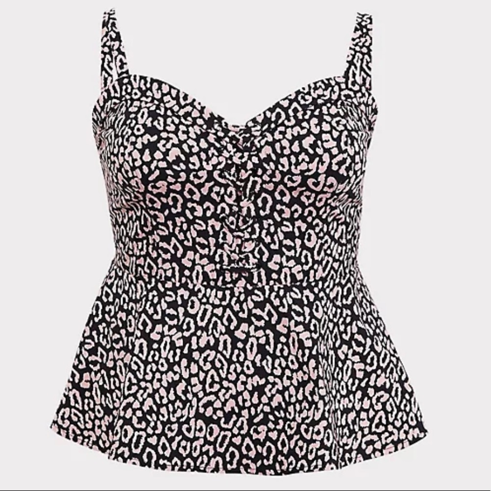 Torrid Pink Leopard Bengaline Lace-Up Peplum Top - Picture 5 of 13